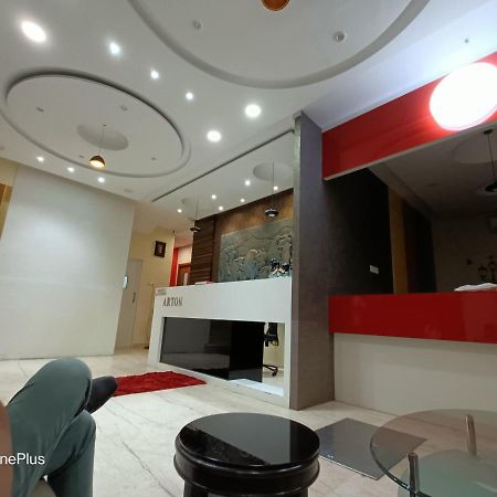 מומביי Hotel A Suites מראה חיצוני תמונה