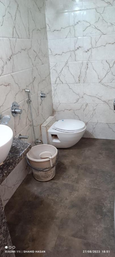 מומביי Hotel A Suites מראה חיצוני תמונה